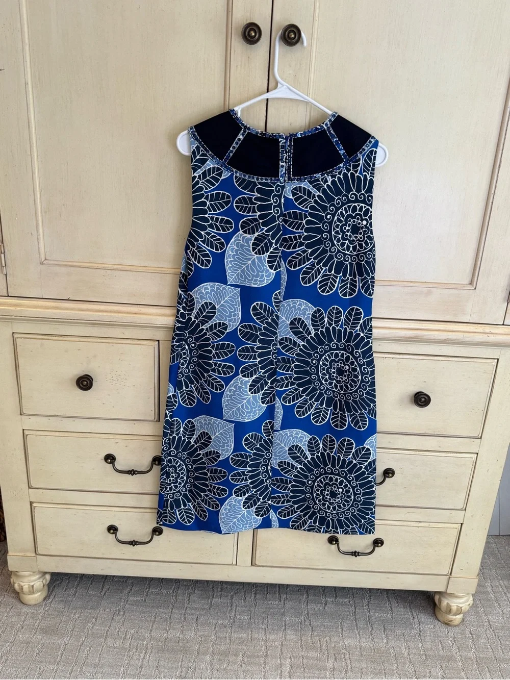 Sleeveless Blue Mosaic Floral Shift Dress